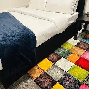Cosy And Comfy Homestay London